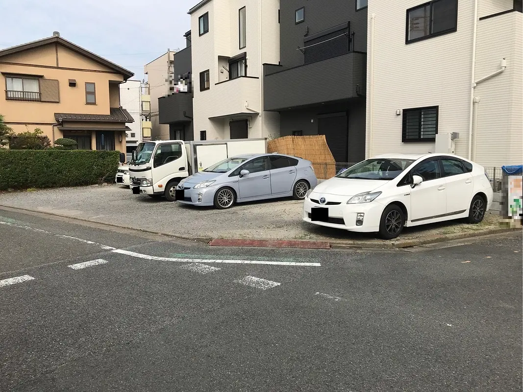 江戸川区春江町２丁目　月極駐車場